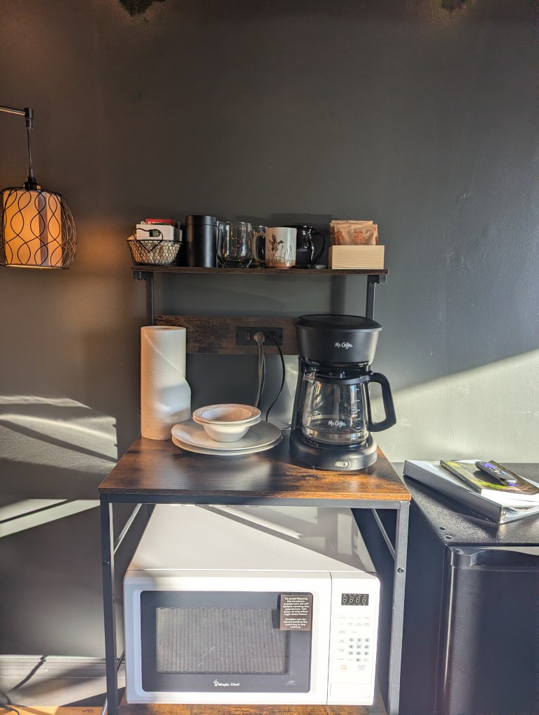 microwave, cups/mugs, and coffee maker